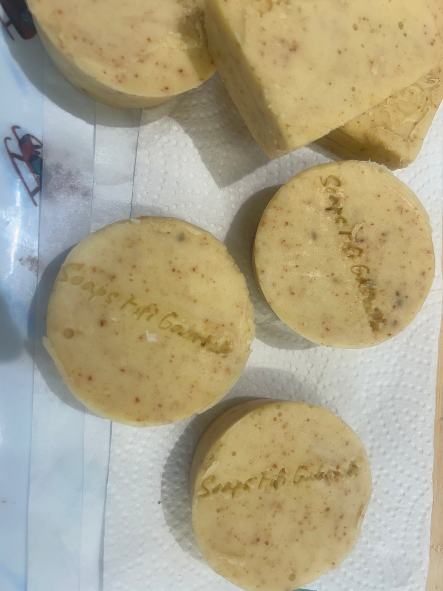 Sea Moss & Tumeric Soap